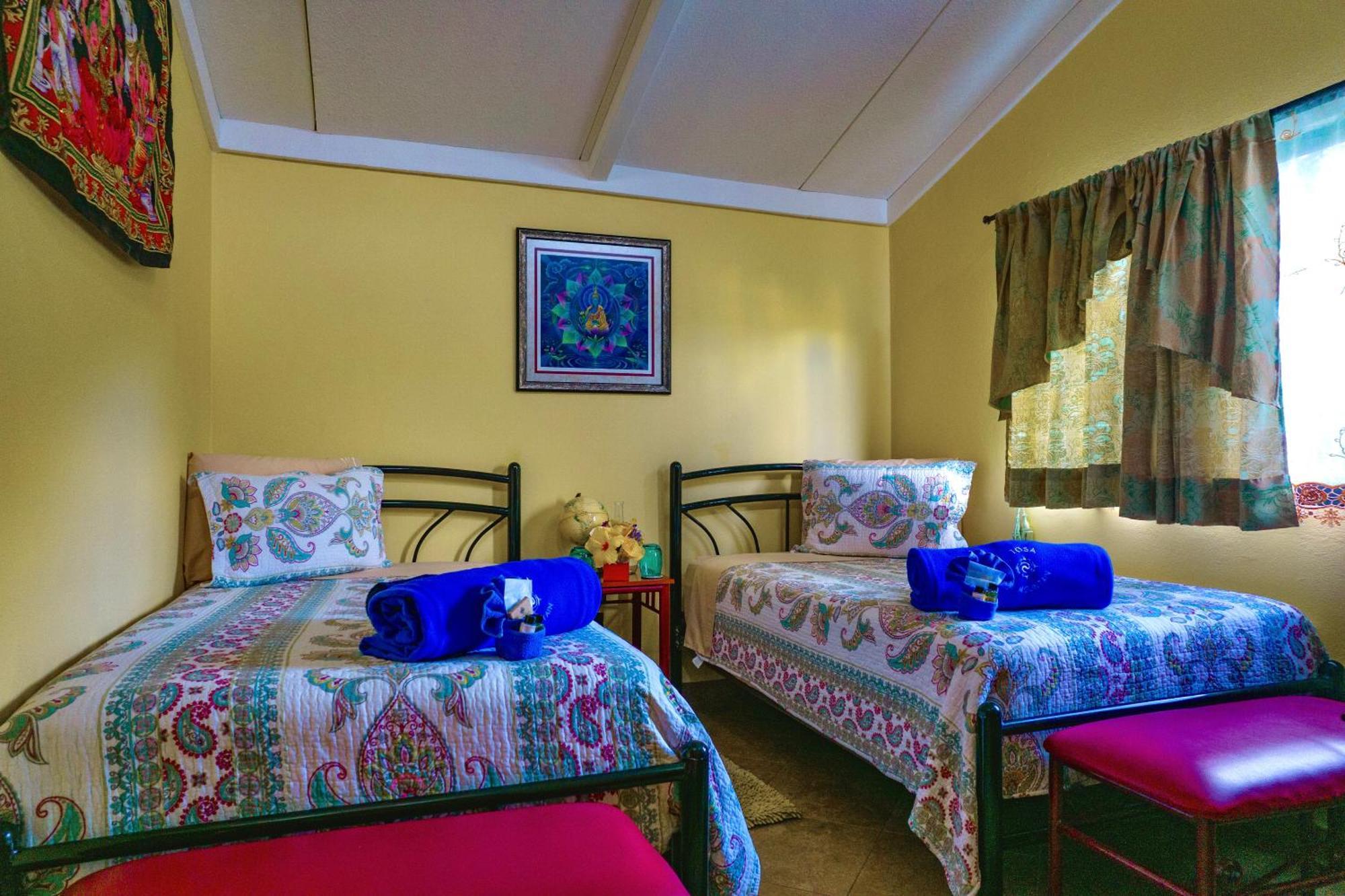 Hotel Twelve Hummingbirds Andes Retreat Paute Zimmer foto