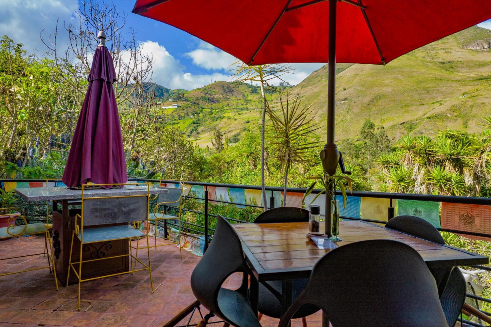 Hotel Twelve Hummingbirds Andes Retreat Paute Exterior foto