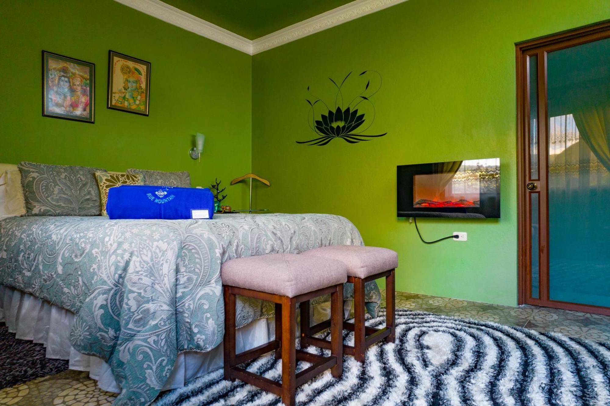 Hotel Twelve Hummingbirds Andes Retreat Paute Zimmer foto